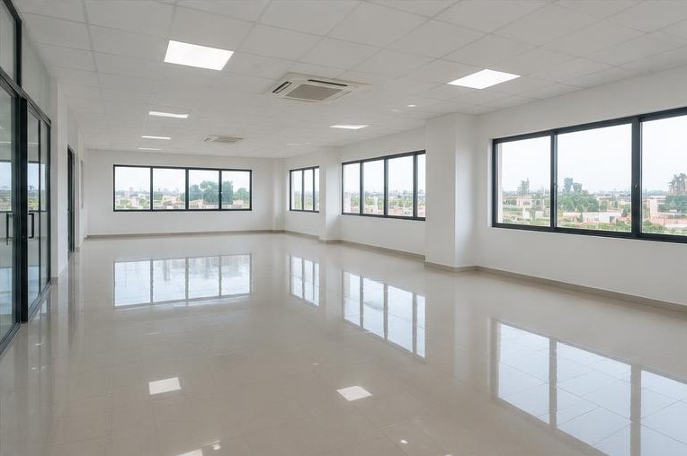 Plateau de bureaux 220 m²